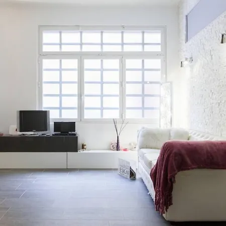 Flat Shabby Chich - M3 Linate Apartmán